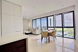 J Gateway (D22), Condominium #400429441
